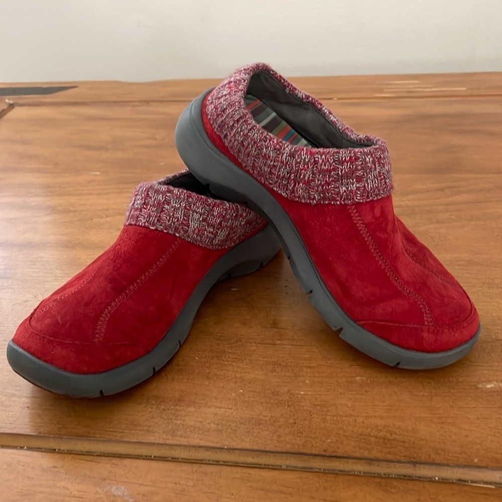 Dansko Suede Slip on Mules Size 37